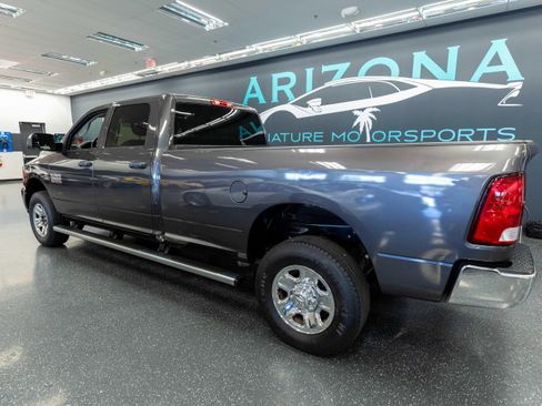 Used 2018 RAM 2500 Tradesman w/ Chrome Appearance Group AWD/4WD image 9
