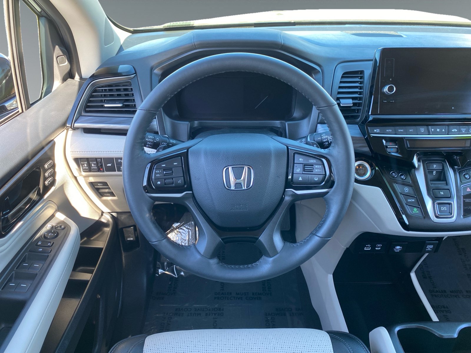 Used 2026 Honda Odyssey Elite image 12