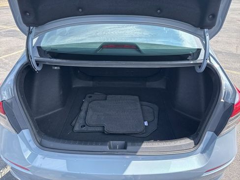 Used 2022 Honda Civic Sport image 18