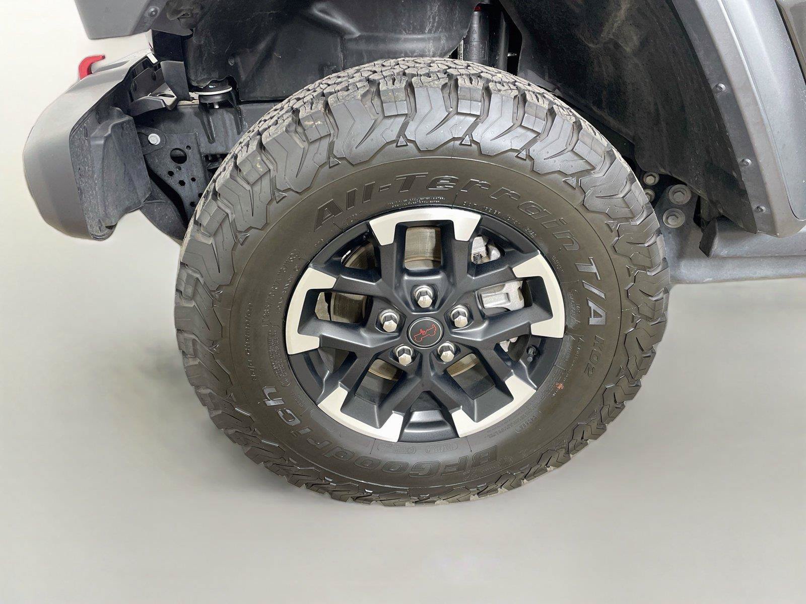 Used 2026 Jeep Wrangler Unlimited Rubicon AWD/4WD image 27