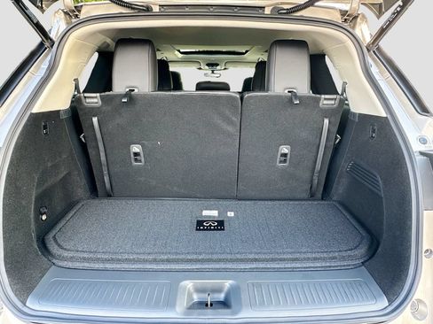 Certified 2026 INFINITI QX60 Luxe w/ Cargo Package FWD image 29