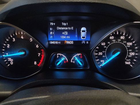 Used 2018 Ford Escape SE FWD image 23