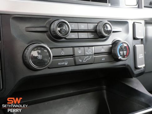 Used 2023 Ford F350 XLT w/ 360-Degree Camera Package image 21