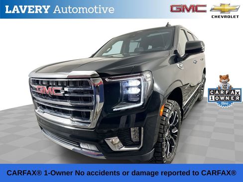 Used 2023 GMC Yukon SLT w/ SLT Premium Package image 1