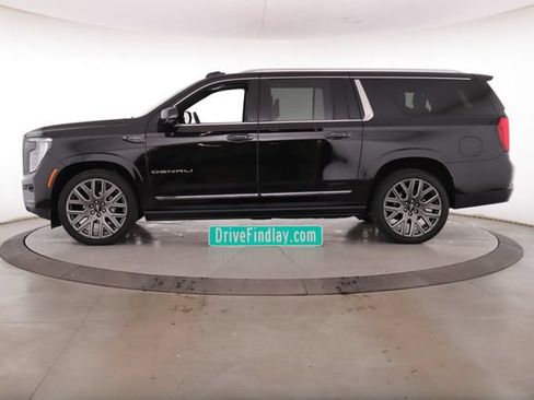 Used 2026 GMC Yukon XL Denali Ultimate AWD/4WD image 10