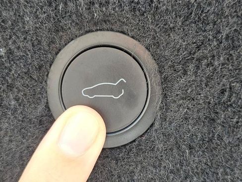 Used 2023 Tesla Model S Plaid AWD/4WD image 79
