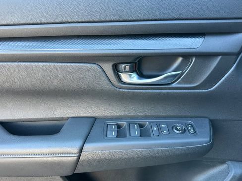 Certified 2025 Honda CR-V LX image 11