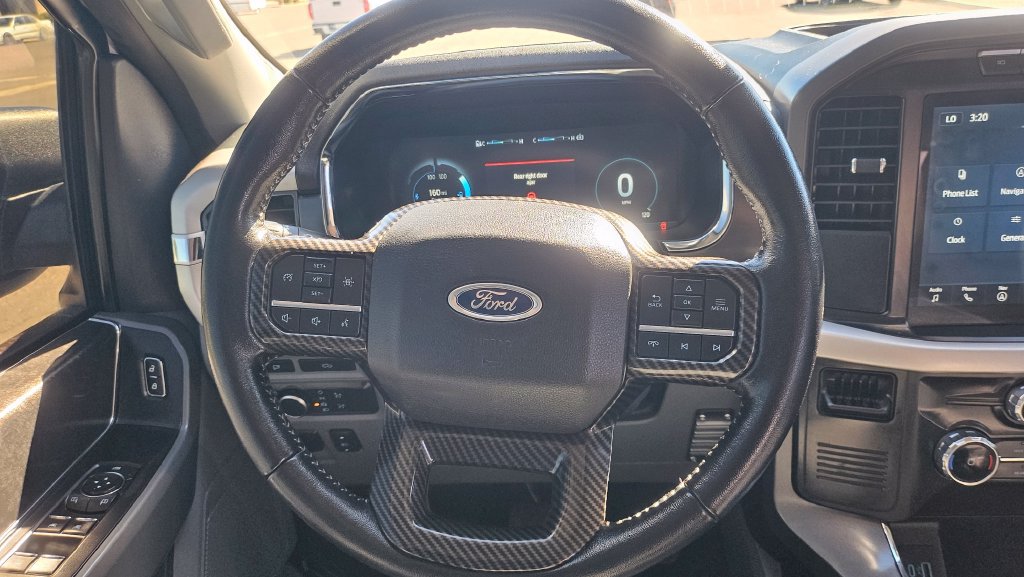 Used 2022 Ford F150 Lightning XLT AWD/4WD image 30