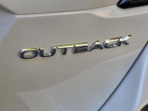New 2025 Subaru Outback Premium image 31