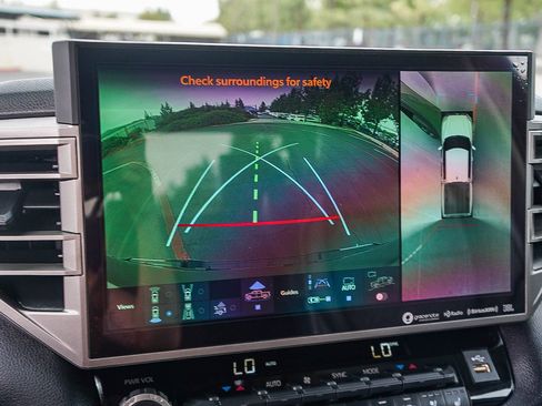 Used 2023 Toyota Tundra Limited w/ TRD Off-Road Package image 31