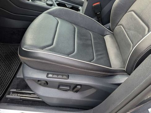 Used 2022 Volkswagen Tiguan SEL R-Line AWD/4WD image 20