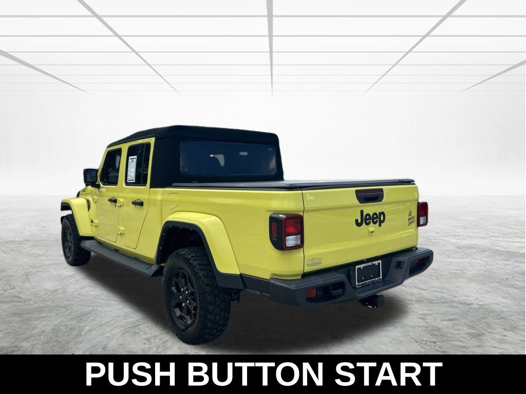 Used 2023 Jeep Gladiator Sport AWD/4WD image 7