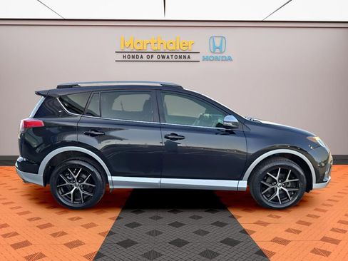 Used 2016 Toyota RAV4 SE image 6