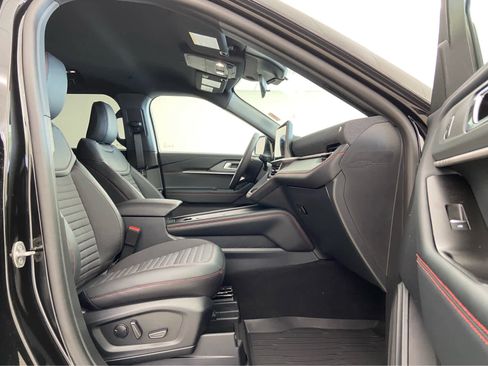 New 2026 Ford Explorer ST-Line image 17