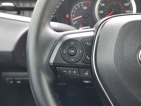 Used 2022 Toyota Corolla SE image 36