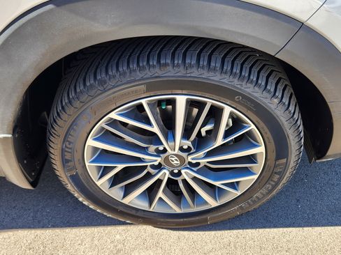 Used 2019 Hyundai Tucson Ultimate image 16