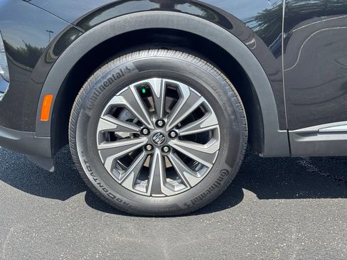 Used 2024 Buick Envision Preferred AWD/4WD image 11