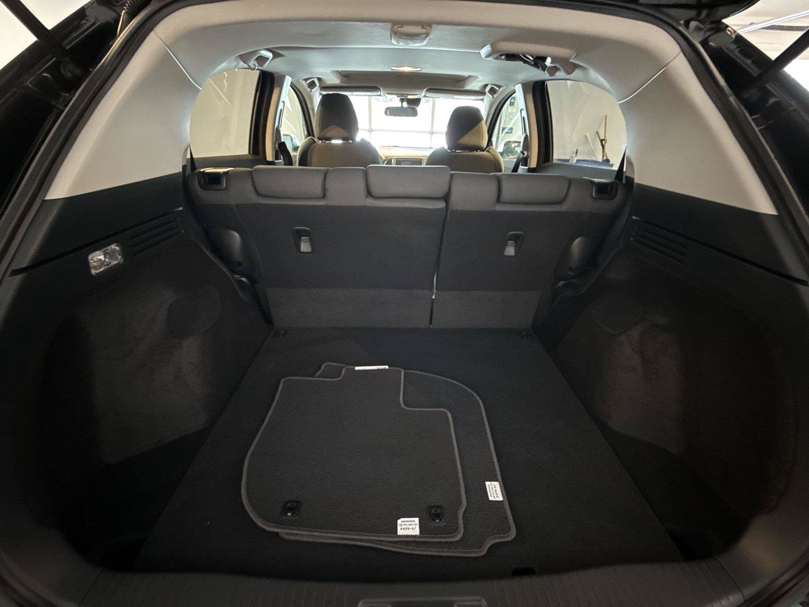 Used 2022 Honda HR-V EX image 20