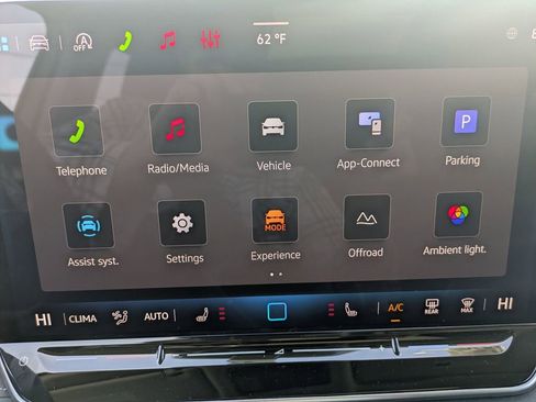 New 2026 Volkswagen Tiguan SE AWD/4WD image 22