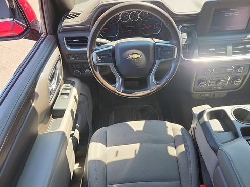 Used 2022 Chevrolet Suburban LS AWD/4WD image 14