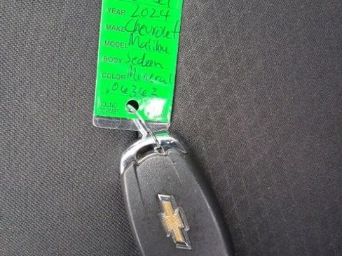 Used 2024 Chevrolet Malibu LT image 24