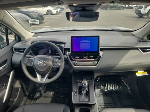 New 2026 Toyota Corolla Cross XLE image 15