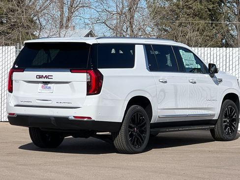 New 2026 GMC Yukon XL Elevation w/ Elevation Premium Package image 4