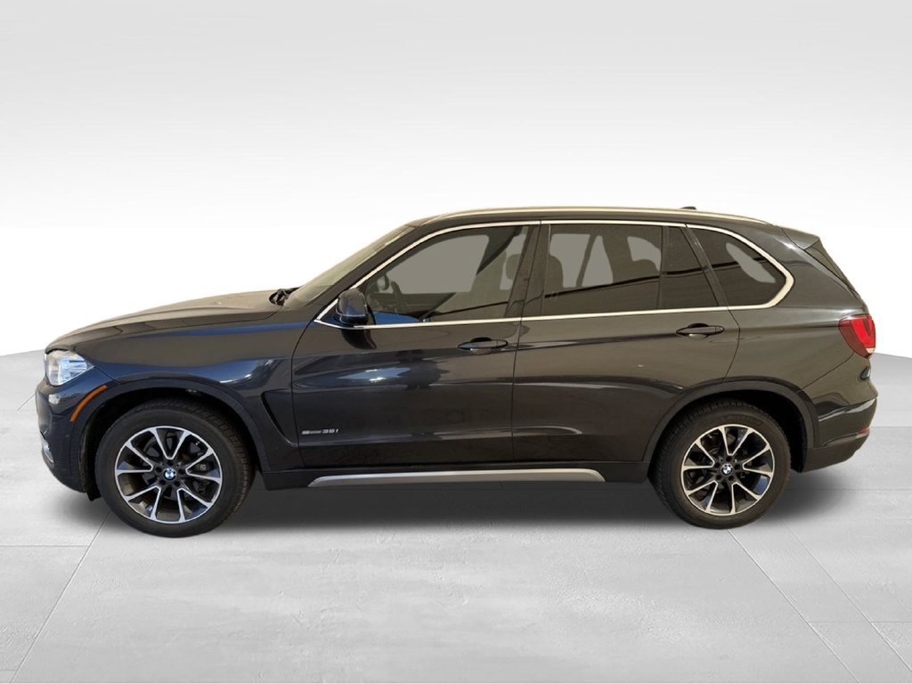 Used 2018 BMW X5 sDrive35i RWD image 12