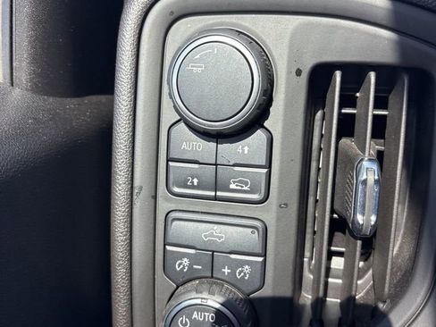 Certified 2025 Chevrolet Silverado 1500 Custom image 11