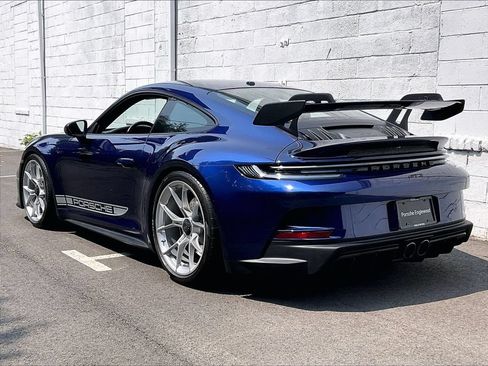 Certified 2023 Porsche 911 GT3 RWD image 3