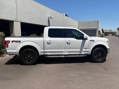 Used 2017 Ford F150 Lariat w/ FX4 Off-Road Package AWD/4WD image 5