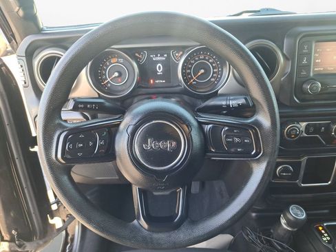 Used 2019 Jeep Wrangler Sport image 20