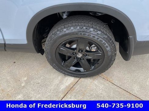 Used 2023 Honda Ridgeline Black Edition image 11