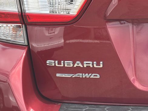 Used 2019 Subaru Crosstrek 2.0i Premium AWD/4WD image 7
