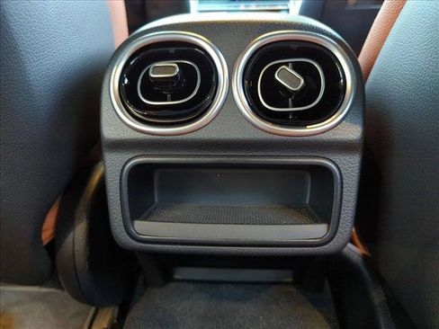 Certified 2026 Mercedes-Benz C 300 4MATIC Sedan image 17