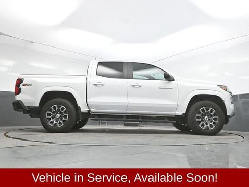 Used 2024 Chevrolet Colorado Z71 w/ Advanced Trailering Package AWD/4WD image 49