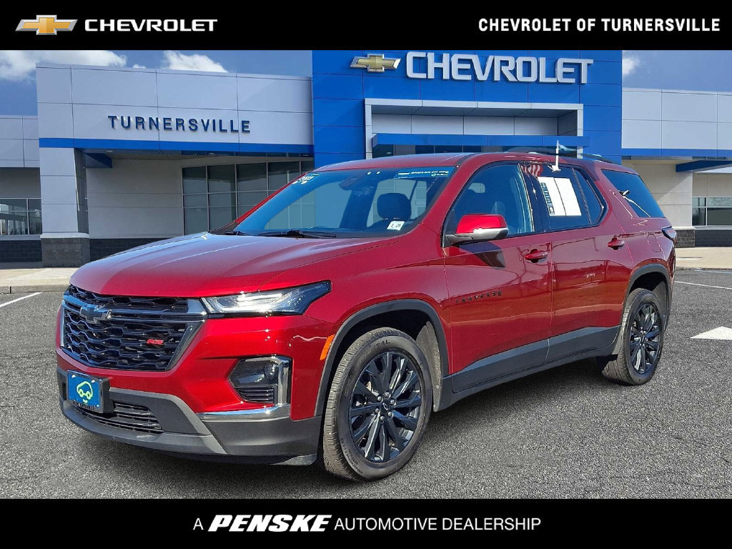 Certified 2023 Chevrolet Traverse RS AWD/4WD image 1