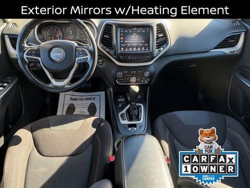 Used 2016 Jeep Cherokee Latitude w/ Comfort/Convenience Group image 19