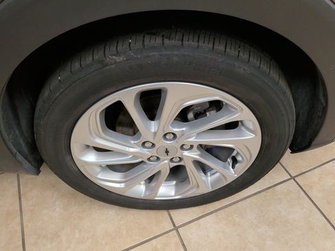 Used 2023 Chevrolet Bolt EUV LT w/ Driver Confidence Package FWD image 20