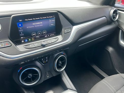 Used 2020 Chevrolet Blazer LT w/ LPO, Floor Liner Package FWD image 22