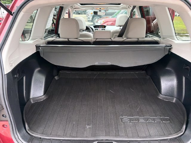 Used 2017 Subaru Forester 2.5i Premium w/ All-Weather Package AWD/4WD image 23