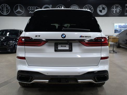 Used 2022 BMW X7 M50i AWD/4WD image 4