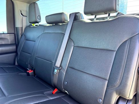 Used 2024 Chevrolet Silverado 3500 W/T image 17