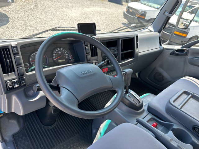 Used 2016 Isuzu NPR RWD image 19