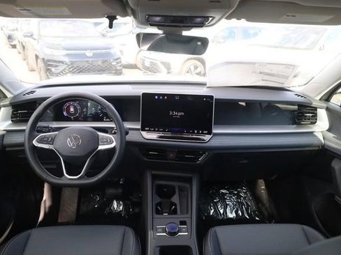 New 2026 Volkswagen Tiguan SE AWD/4WD image 7