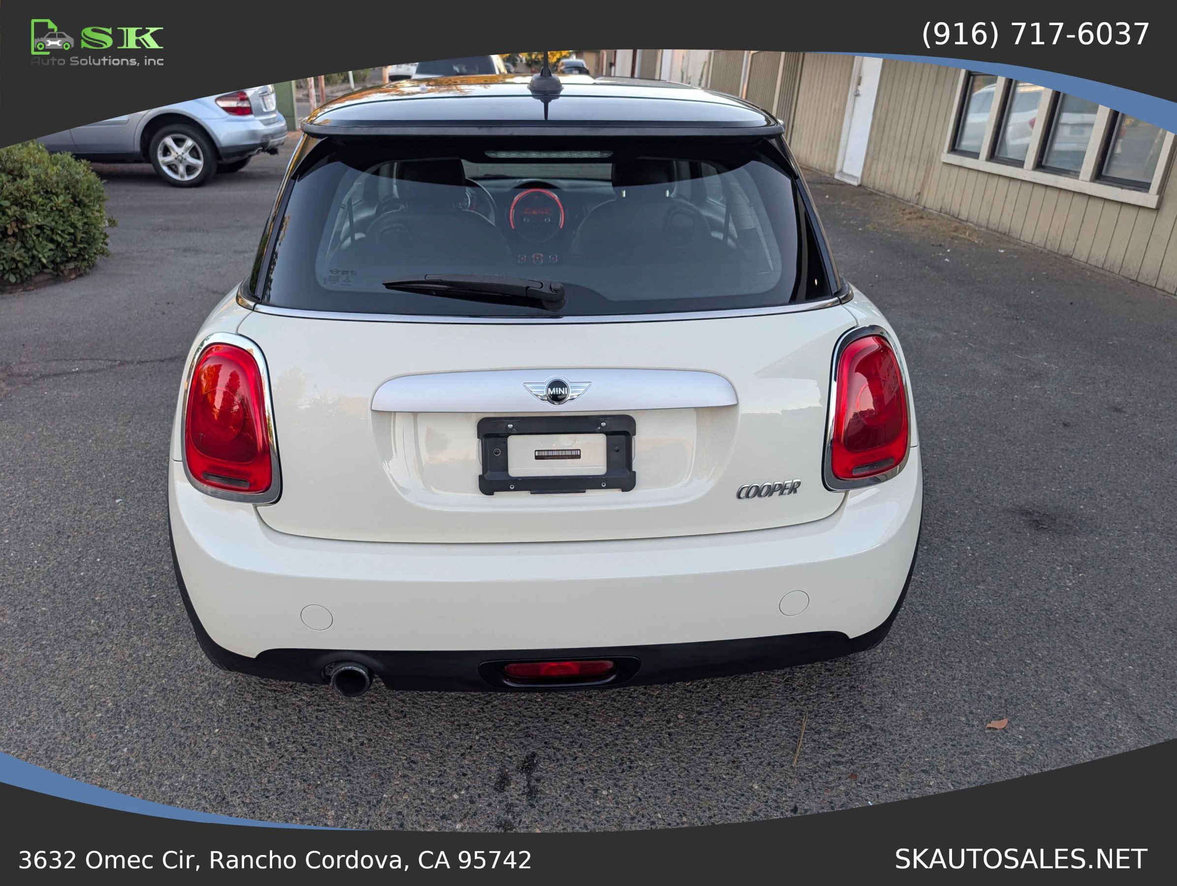 Used 2014 MINI Cooper 2-Door Hardtop FWD image 13