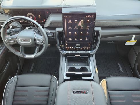 New 2026 GMC Yukon AT4 Ultimate w/ LPO, Floor Liner Package image 29