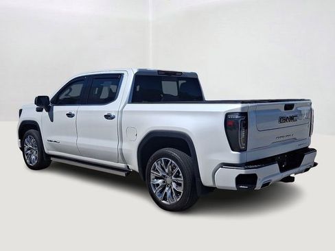 Used 2024 GMC Sierra 1500 Denali AWD/4WD image 4