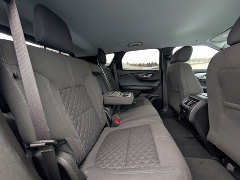 Used 2020 Chevrolet Blazer LT image 42