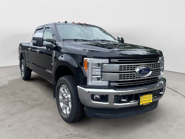 Used 2019 Ford F350 Platinum w/ Platinum Ultimate Package AWD/4WD image 3